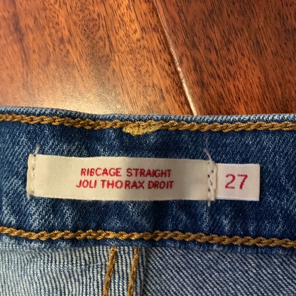 Levi’s Ribcage Straight - blue/medium wash, button fly - Picture 6 of 6